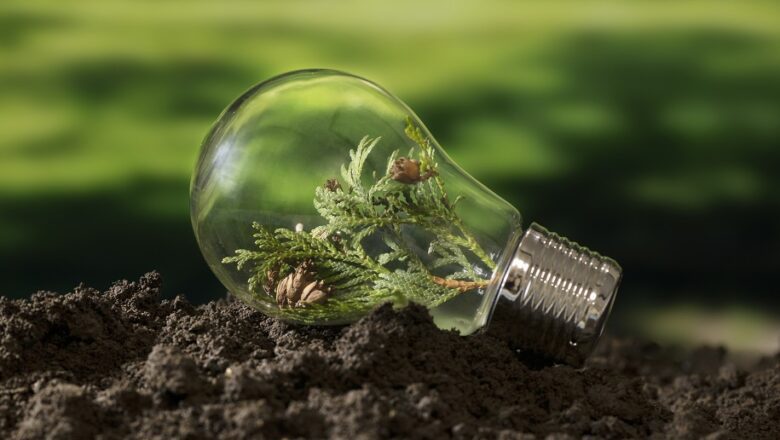 Schneider Electric estrena Sistema de Almacenamiento de Energía de Baterías (BESS) para microrredes