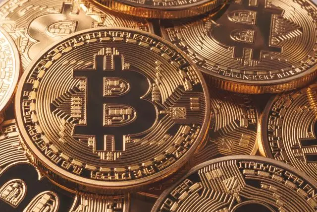 Avances y desafíos en la regulación de criptoactivos en Colombia: Una visión actualizada